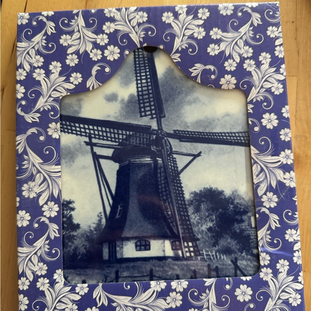 Delft New in Box Tile Trivet
